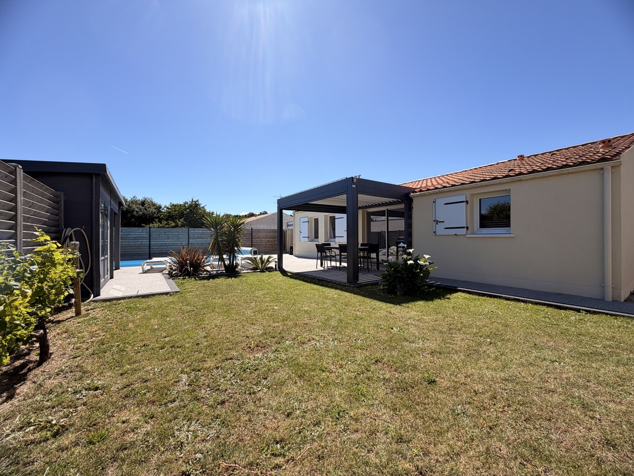 Extérieur 1